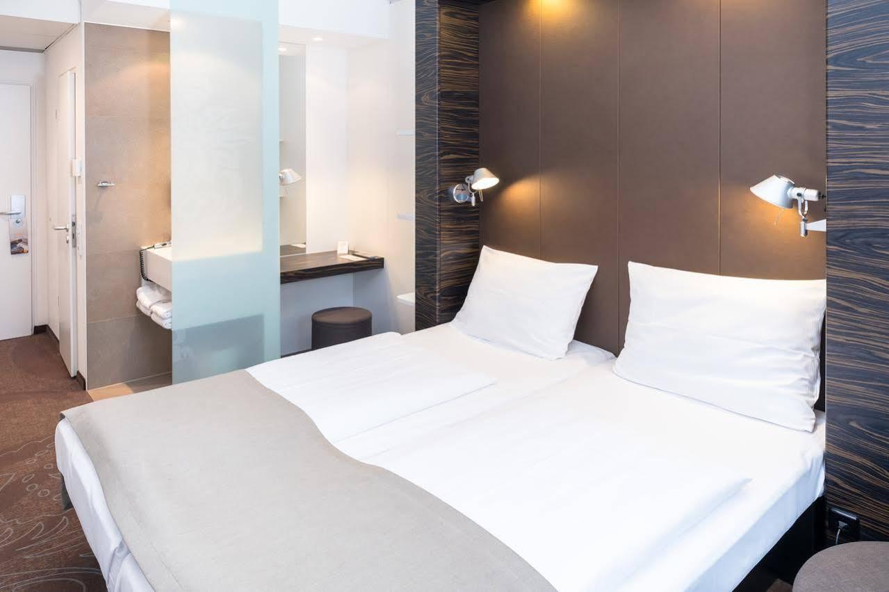 B&B Hotel Muenchen-Putzbrunn Kültér fotó