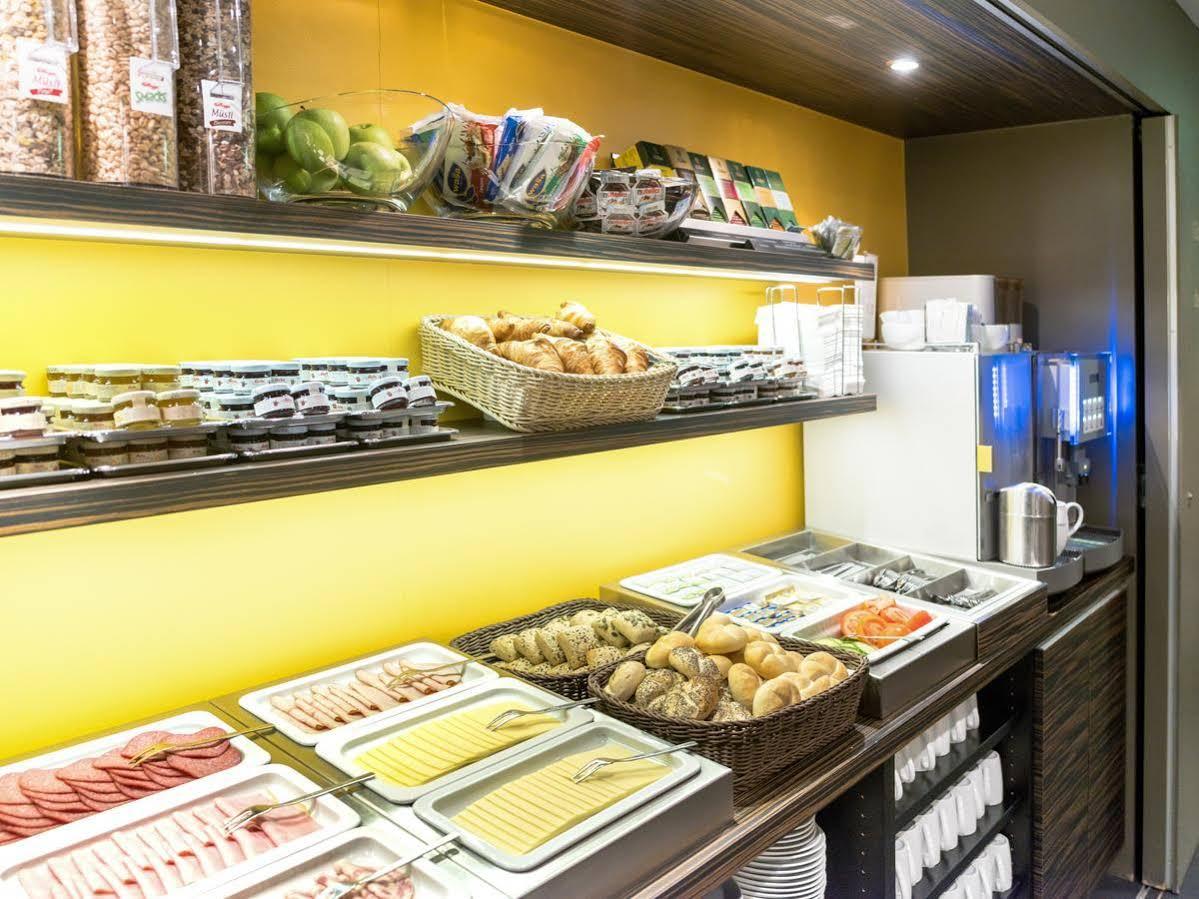 B&B Hotel Muenchen-Putzbrunn Kültér fotó