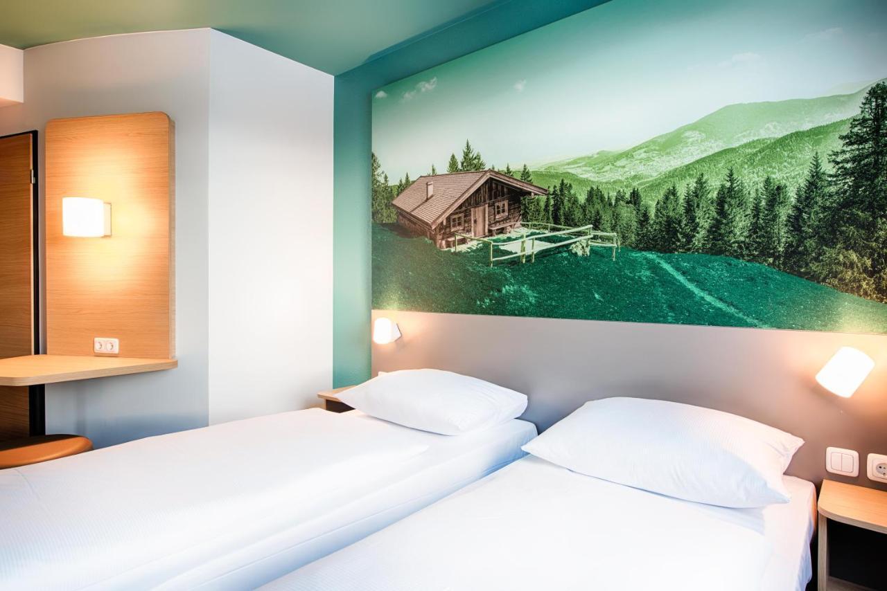 B&B Hotel Muenchen-Putzbrunn Kültér fotó