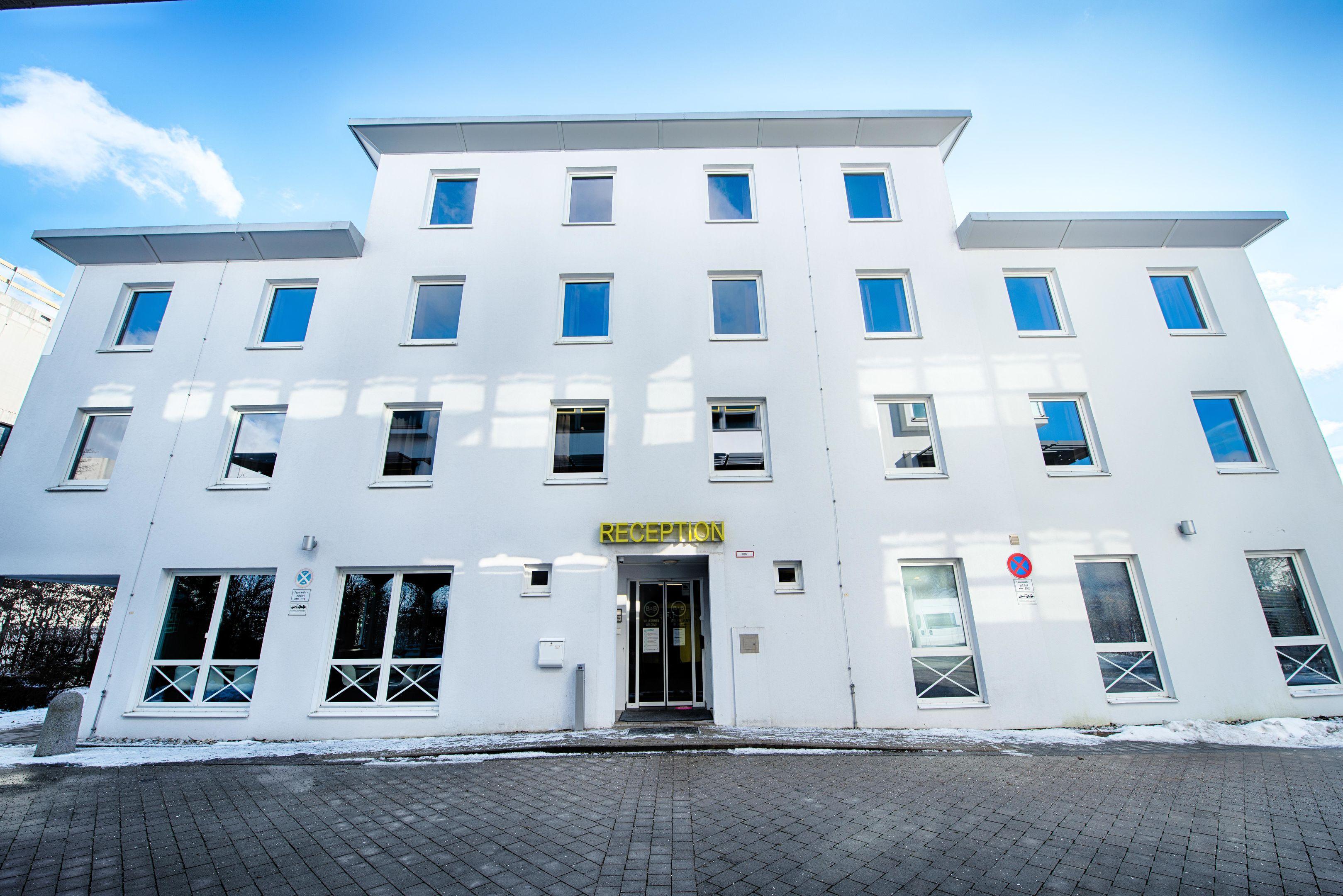 B&B Hotel Muenchen-Putzbrunn Kültér fotó