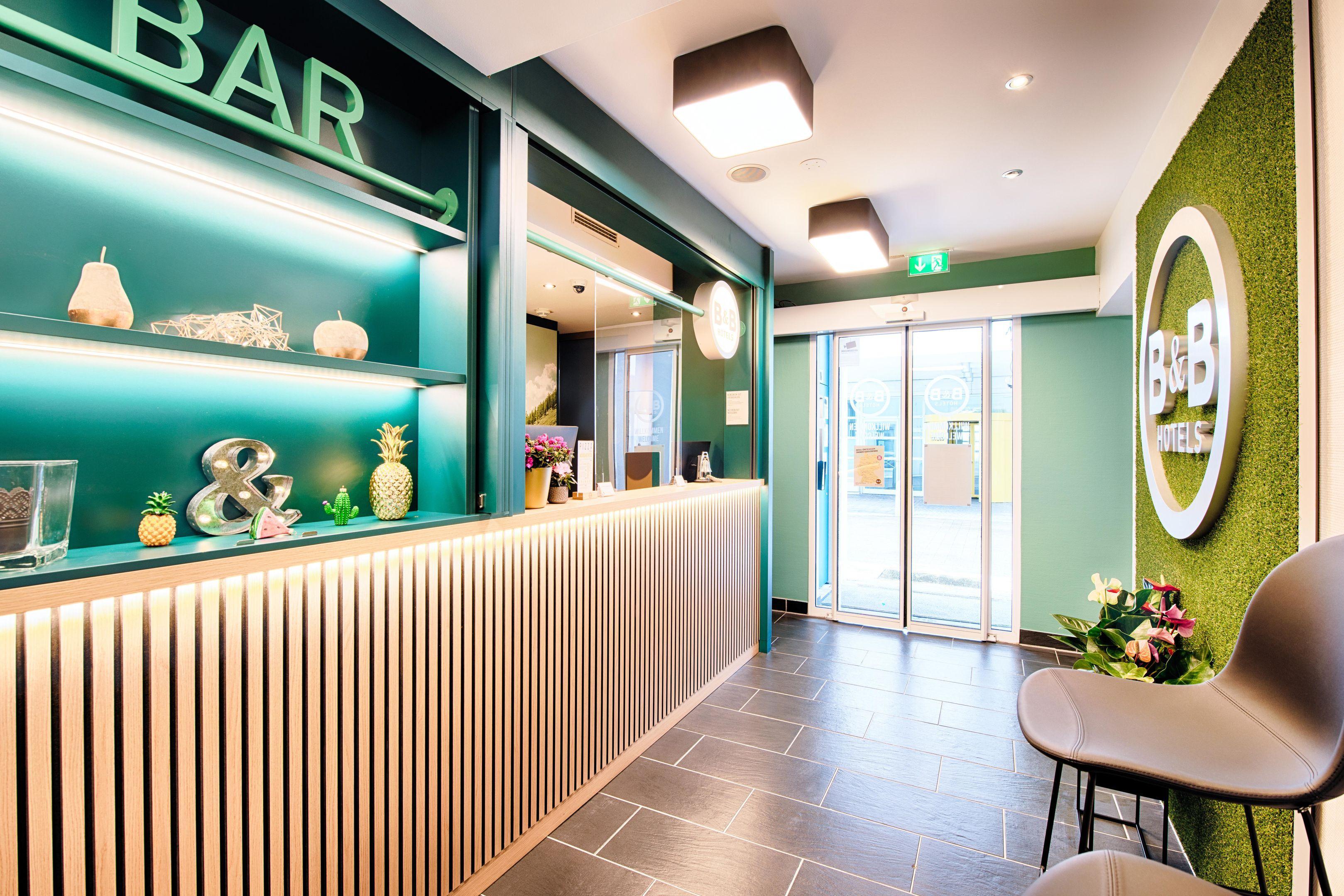 B&B Hotel Muenchen-Putzbrunn Kültér fotó