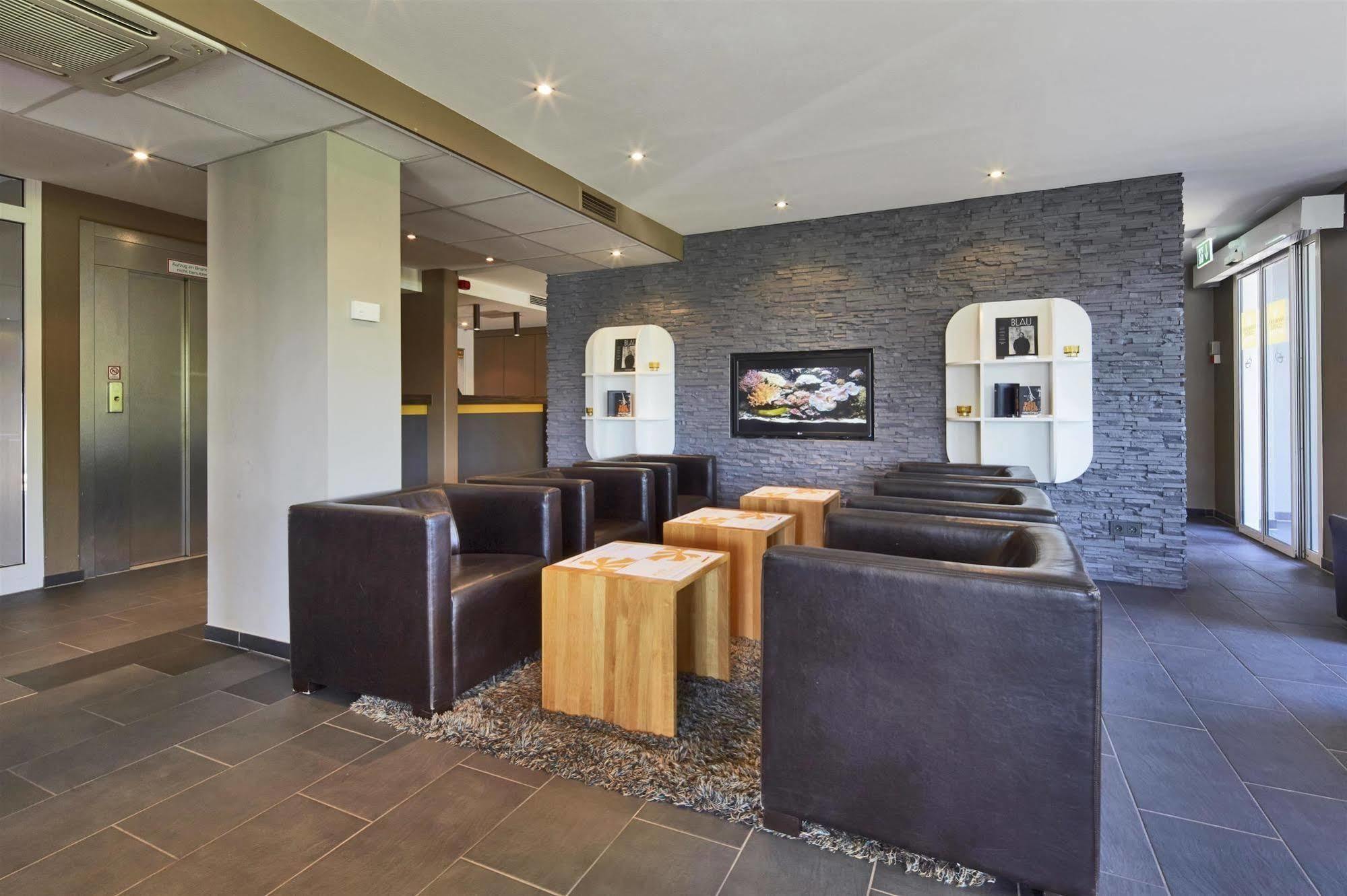 B&B Hotel Muenchen-Putzbrunn Kültér fotó