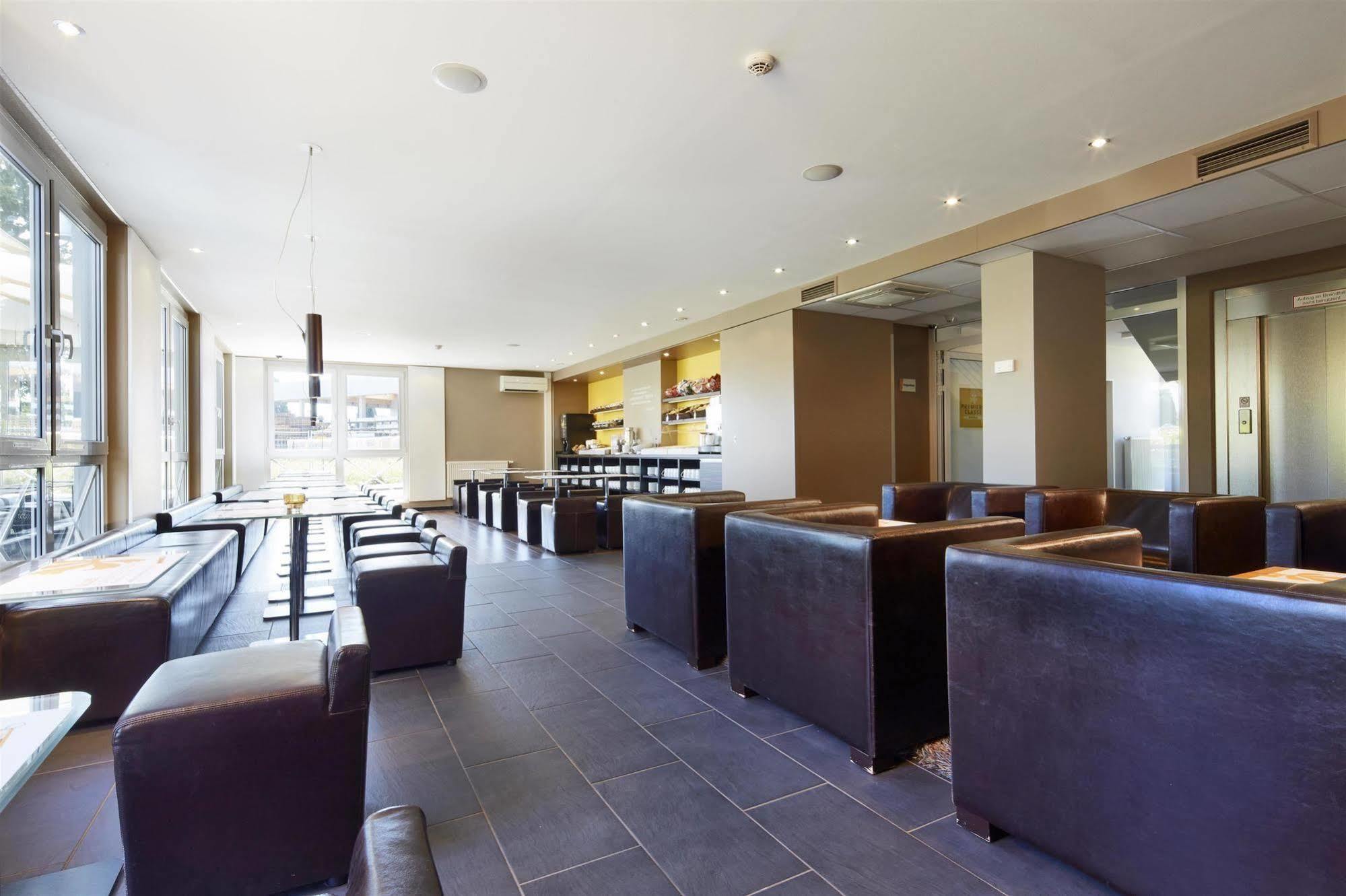 B&B Hotel Muenchen-Putzbrunn Kültér fotó